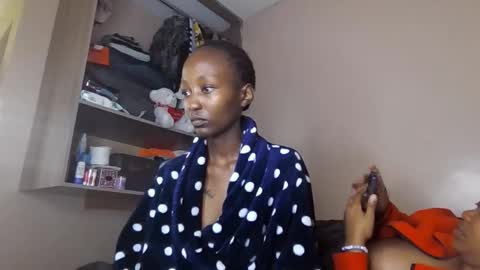 Snapshot of atara_seren chatting on 05.01.26 atara_seren online show from 05.01.26