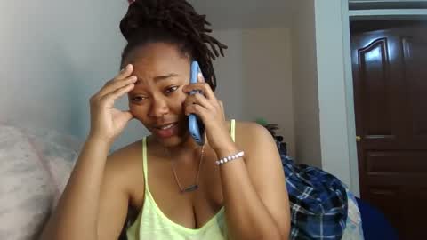 Snapshot of atara_seren chatting on 06.07.26 atara_seren online show from 06.07.26