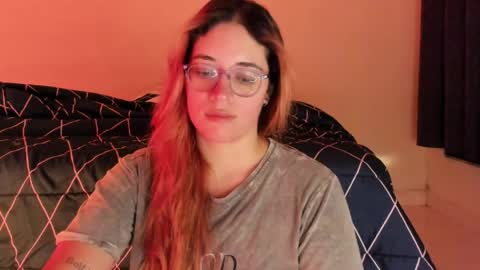 Snapshot of atenas__05 chatting on 05.07.26 atenas online show from 05.07.26