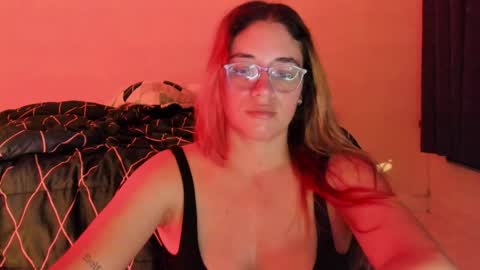 Snapshot of atenas__05 chatting on 05.08.26 atenas online show from 05.08.26