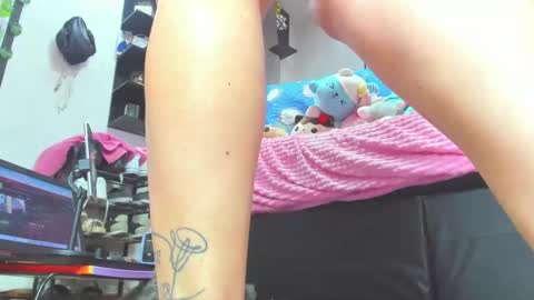 Snapshot of atenea16 chatting on 05.22.26 ATENEA online show from 05.22.26