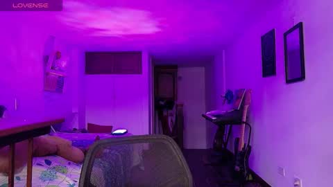 Atenea online show from 12.03.25