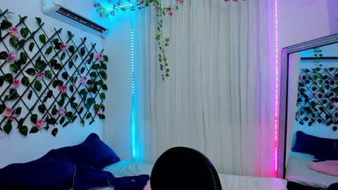 Atenea online show from 12.03.24