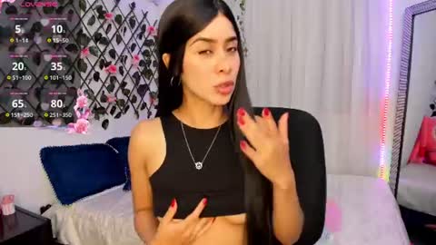 Snapshot of atenea_kros chatting on 06.10.26 Atenea online show from 06.10.26