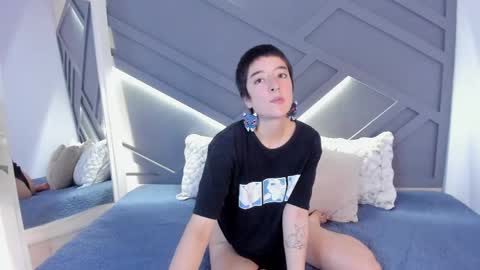 Snapshot of atheena__ chatting on 05.15.26 Athenea online show from 05.15.26