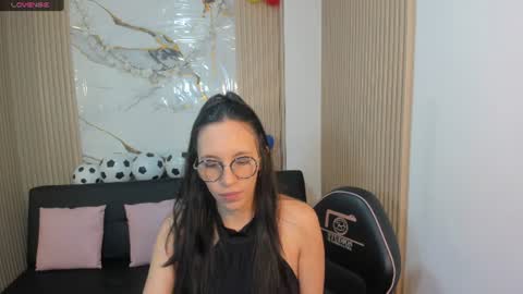 Atenea online show from 07.01.26