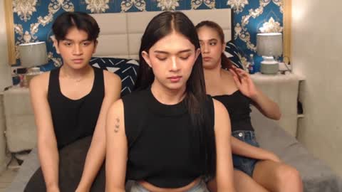 Snapshot of athenaheart chatting on 01.22.25 Ady online show from 01.22.25