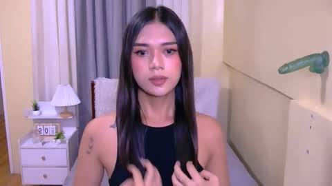 Snapshot of athenaheart chatting on 10.20.25 Ady online show from 10.20.25