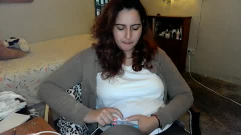 Snapshot of athenasbae chatting on 03.09.25 Steph online show from 03.09.25