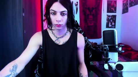 athenauwu online show from 11.10.25