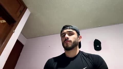 Snapshot of athlete_boy22 chatting on 02.07.26 Atlas online show from 02.07.26