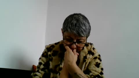 atikaarea online show from 12.23.24