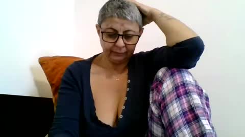 atikaarea online show from 02.17.25