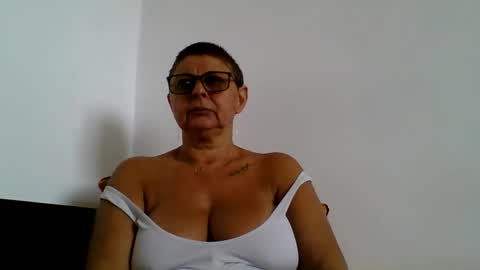 atikaarea online show from 09.14.25