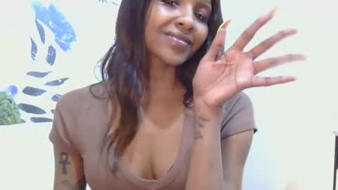 AtirahCali online show from 04.16.26