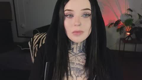 Snapshot of atomic_ketchup chatting on 11.27.25 online every day between 10am-23pm online show from 11.27.25