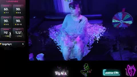 Snapshot of atomicfireball8 chatting on 01.15.26 Atomicfireball8 online show from 01.15.26