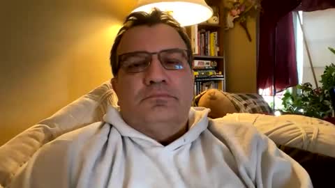 Snapshot of atozzzz chatting on 10.21.25 atozzzz online show from 10.21.25