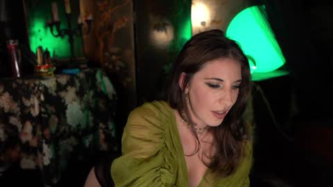 Snapshot of audrey_ chatting on 10.26.25 Audrey online show from 10.26.25