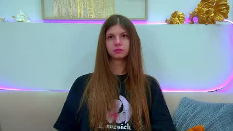 Audrey online show from 09.13.25