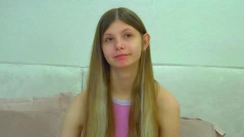 Audrey online show from 05.04.26