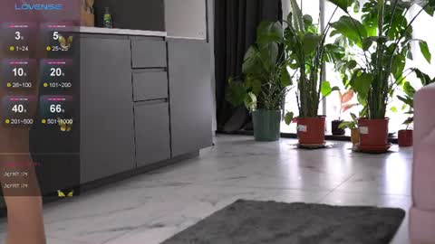 Isabella online show from 07.18.26