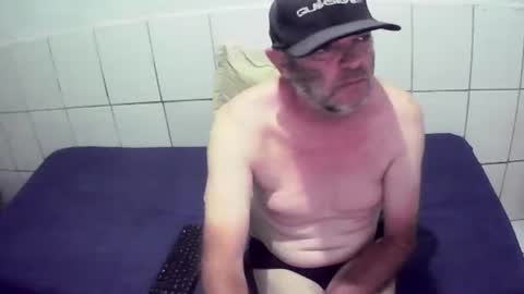 Snapshot of augustopierdona26 chatting on 03.31.26 cesar augusto online show from 03.31.26