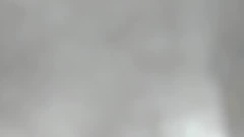 Monii Yi online show from 12.19.24