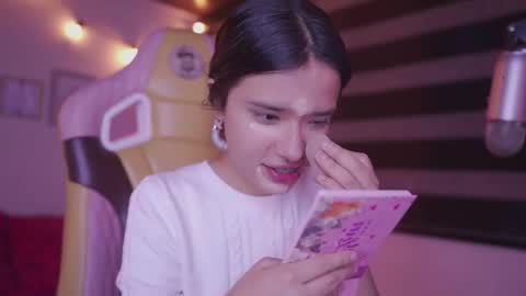 aura_rouss online show from 11.08.25