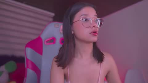 aura_rouss online show from 02.03.26