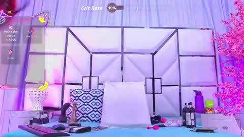 Aura online show from 04.28.26