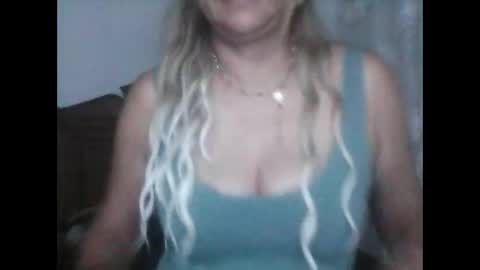 Snapshot of aurora_channel chatting on 11.16.25 AURORA online show from 11.16.25