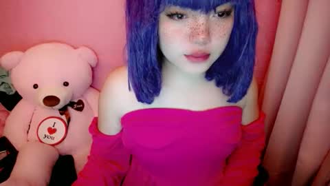 cute online show from 02.17.26