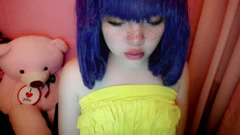 cute online show from 06.18.26