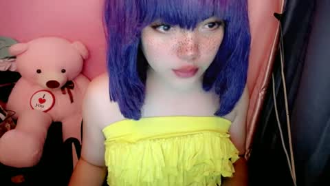 Snapshot of aurora_more chatting on 07.09.26 cute online show from 07.09.26