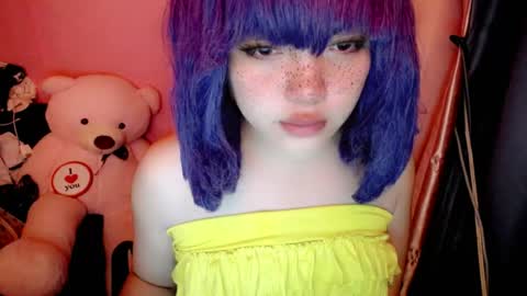Snapshot of aurora_more chatting on 07.12.26 cute online show from 07.12.26