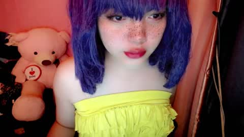 Snapshot of aurora_more chatting on 07.15.26 cute online show from 07.15.26
