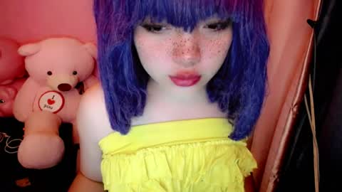 Snapshot of aurora_more chatting on 07.18.26 cute online show from 07.18.26
