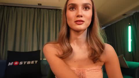 Snapshot of aurora_the_ballerina chatting on 12.02.24 Aurora online show from 12.02.24