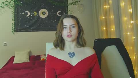 Snapshot of aurora_worker chatting on 12.30.24 Aurora online show from 12.30.24