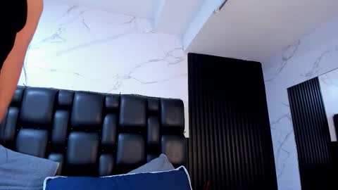 Aurora online show from 02.03.26