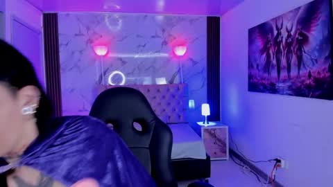 Snapshot of auroradiaz_ chatting on 01.16.26 Aurora Diaz online show from 01.16.26