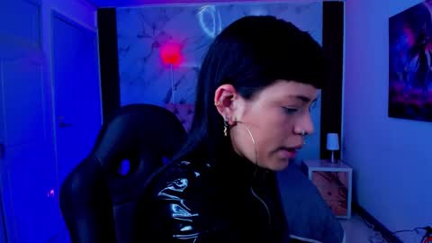 Snapshot of auroradiaz_ chatting on 01.31.26 Aurora Diaz online show from 01.31.26