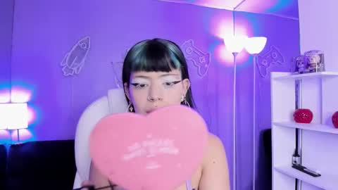 Snapshot of auroradiaz_ chatting on 03.09.26 Aurora Diaz online show from 03.09.26