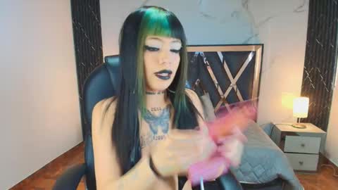 Snapshot of auroradiaz_ chatting on 03.13.26 Aurora Diaz online show from 03.13.26