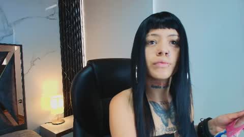 Aurora Diaz online show from 08.03.26