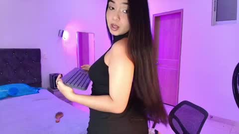Aurora online show from 07.06.26