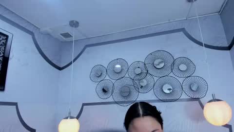 AuroraGracce online show from 04.18.26