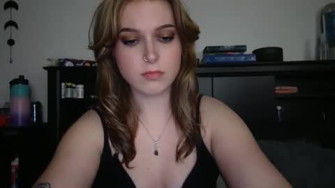 auroralightz1 online show from 01.07.26