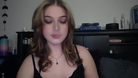 auroralightz1 online show from 02.26.26